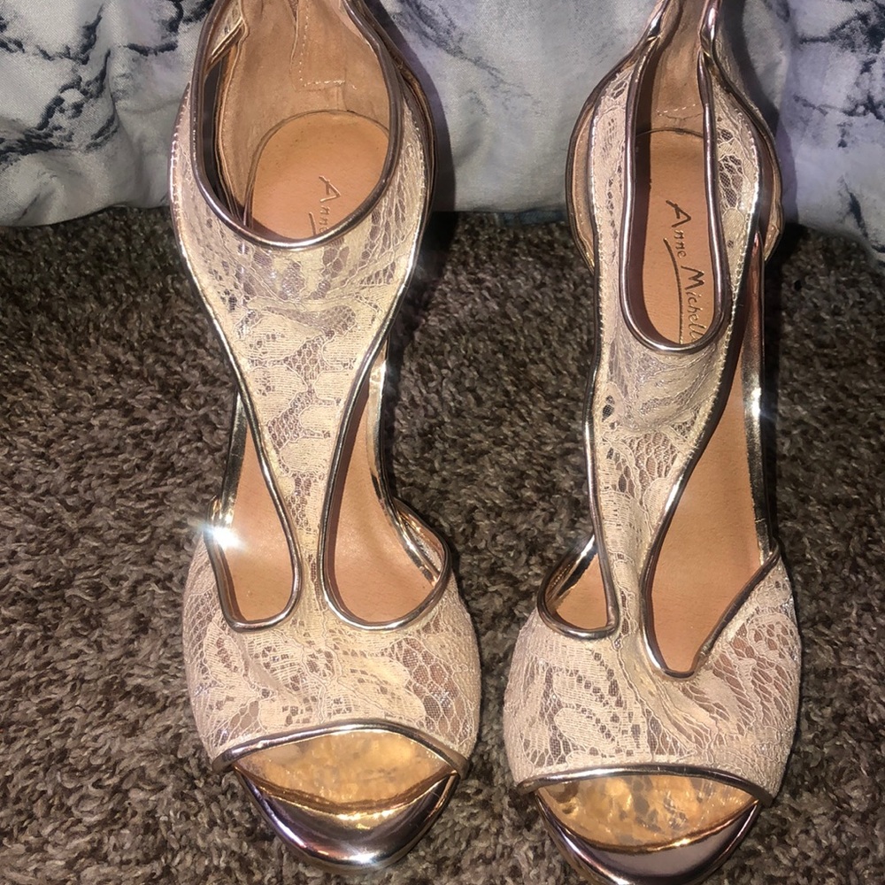 Beige lace heels
